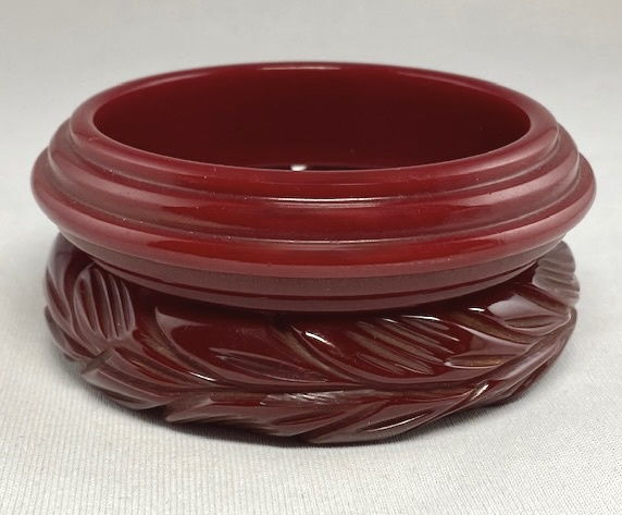 BB101 red wine bakelite bangles